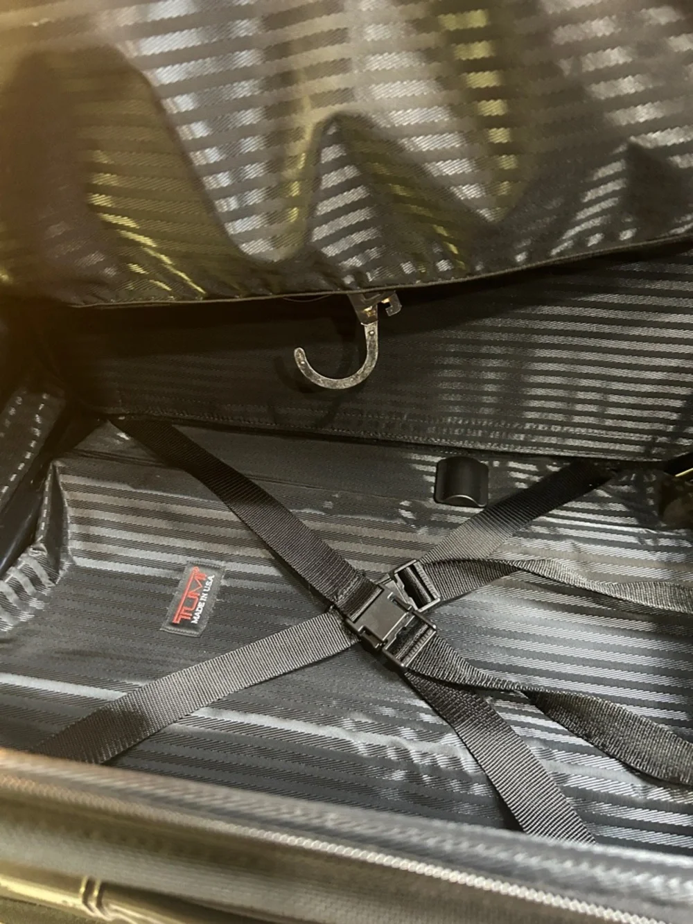 Tumi Alpha Black Wheeled International Carry On Luggage Travel Suitcase  22